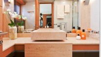  KAIJOU -  Bathroom